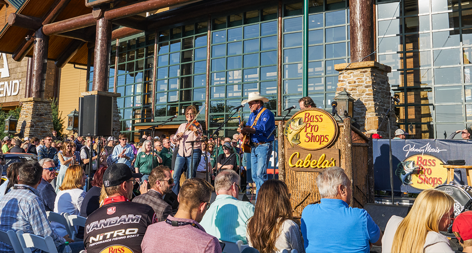 Bass Pro Shops - Evening For Conservation